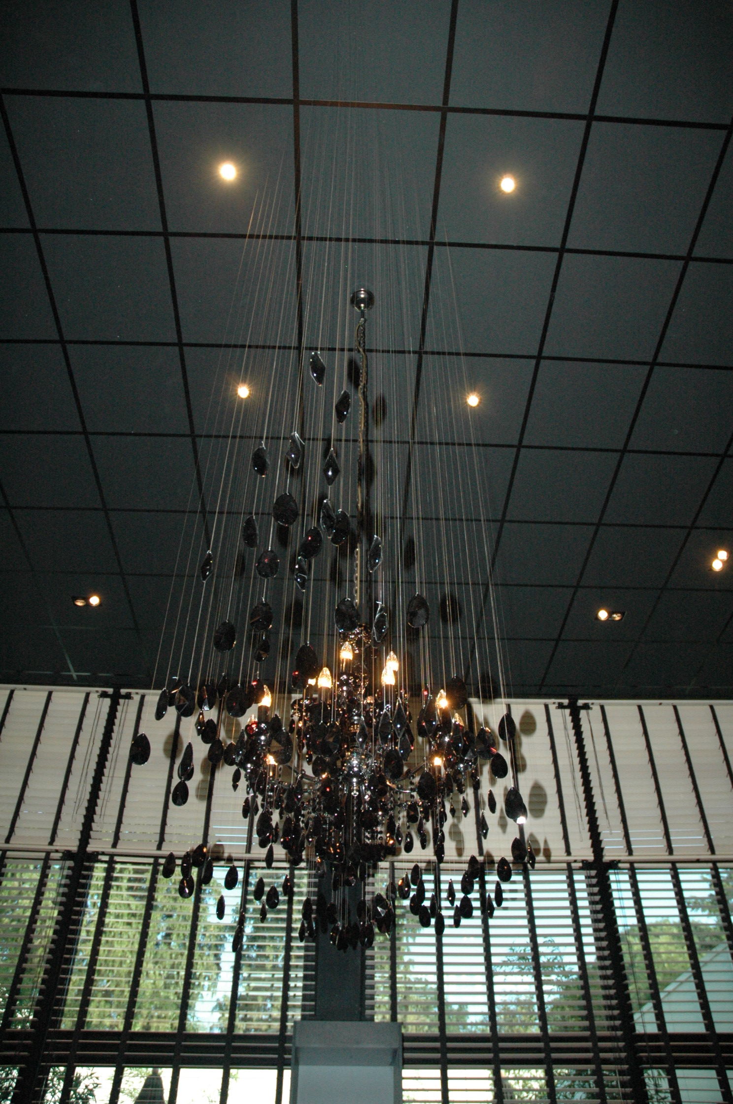 Vakkundige montage van systeemplafond door Pennekamp